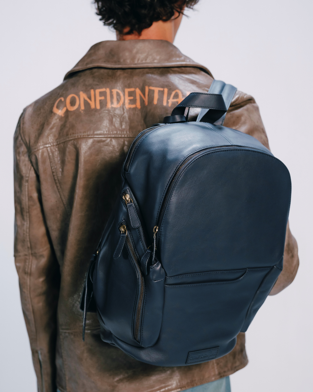 The Nomad Backpack — Midnight Edition